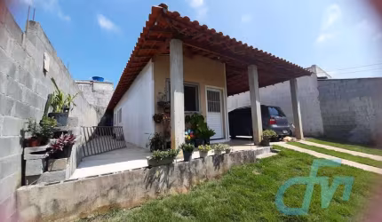 Casa Térrea à venda no bairro Parque São Martinho em Mogi das Cruzes, SP, com 3 dormitórios, sendo 1 suíte