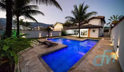 Morada da Praia - Casa de Praia Sobrado mobiliada à venda no Condomínio Morada da Praia em Bertioga, com 6 dormitórios e piscina