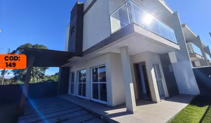 Lindo Sobrados a venda, balneário Cambijú - Itapoá SC