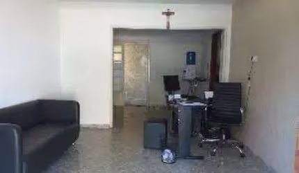 Vendo casa Centro Angatuba SP