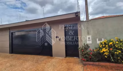 Casa Térrea à Venda no Parque dos Lagos