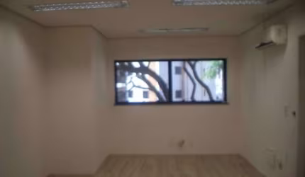 Sala comercial com 3 salas para alugar na Rua Gomes de Carvalho, 921, Vila Olímpia, São Paulo por R$ 3.414