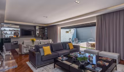 Casa com 4 quartos à venda na Rua Teodoro Ramos, 155, Pacaembu, São Paulo por R$ 8.800.000