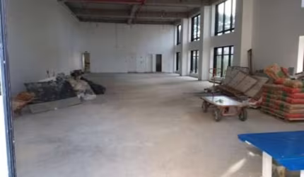 Garagem com 1 sala para alugar na Avenida Marquês de São Vicente, 182, Várzea da Barra Funda, São Paulo por R$ 19.500