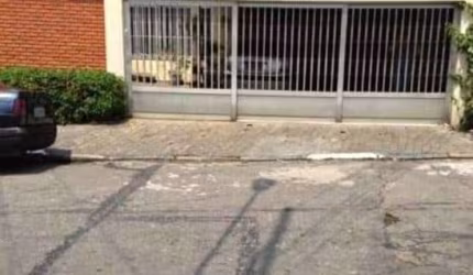 Casa com 3 quartos à venda na Rua Brigadeiro Gama Barcelos, 314, Parque Jabaquara, São Paulo por R$ 855.000