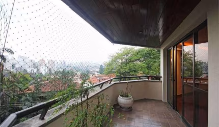 Apartamento com 4 quartos à venda na Rua Atibaia, 136, Pacaembu, São Paulo por R$ 2.798.953