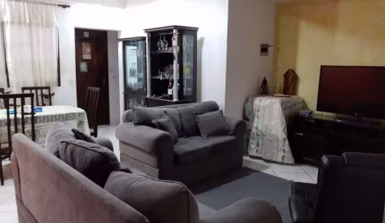Casa em condomínio fechado com 6 quartos à venda na Rua Durval Guerra de Azevedo, 223, Parque Santo Antônio, São Paulo por R$ 450.015
