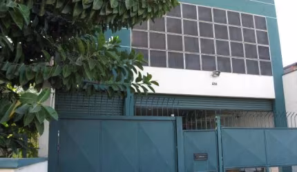 Terreno comercial para alugar na Rua Quirino dos Santos, 410, Várzea da Barra Funda, São Paulo por R$ 27.000