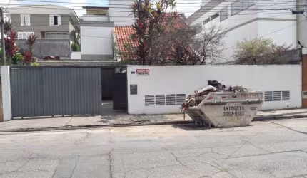 Casa com 2 quartos à venda na Rua Jeriquara, 58, Vila Inah, São Paulo por R$ 1.900.000