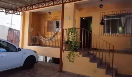 Casa com 3 quartos à venda na Rua Eugênio Pradez, 153, Jardim Piraçuama, São Paulo por R$ 755.015