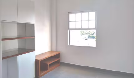 Apartamento com 2 quartos à venda na Rua Sérgio Tomás, 235, Bom Retiro, São Paulo por R$ 299.012