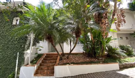 Casa em condomínio fechado com 3 quartos para alugar na Alameda Tietê, 618, Cerqueira César, São Paulo por R$ 15.012