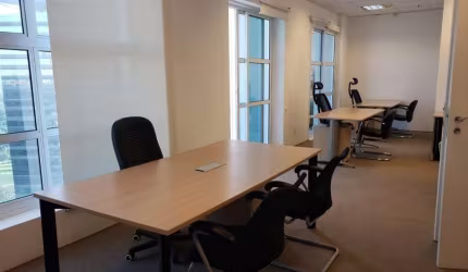 Sala comercial com 4 salas para alugar na Avenida Doutor Chucri Zaidan, 1550, Vila Cordeiro, São Paulo por R$ 13.506