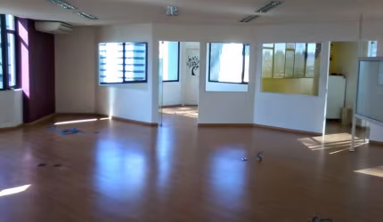 Sala comercial com 1 sala para alugar na Rua Geraldo Flausino Gomes, 42, Itaim Bibi, São Paulo por R$ 5.719