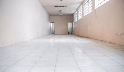 Barracão / Galpão / Depósito com 1 sala à venda na Rua Salvador de Edra, 50, Saúde, São Paulo por R$ 1.100.000