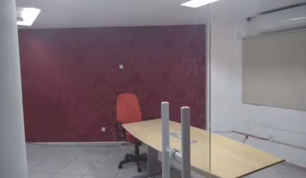Sala comercial com 5 salas para alugar na Praça Dom José Gaspar, 30, República, São Paulo por R$ 5.027