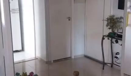 Apartamento com 3 quartos à venda na Rua Martinho do Amaral, 101, Vila Guedes, São Paulo por R$ 350.028