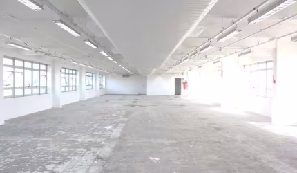 Prédio com 10 salas para alugar na Avenida José César de Oliveira, 111, Vila Leopoldina, São Paulo por R$ 12.800