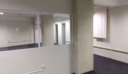 Sala comercial com 8 salas para alugar na Largo São Bento, 329, Centro, São Paulo por R$ 7.147
