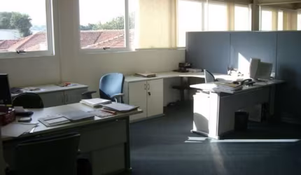 Prédio com 1 sala para alugar na Rua Anhangüera, 601, Barra Funda, São Paulo por R$ 48.000