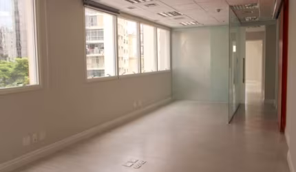 Sala comercial com 8 salas para alugar na Avenida Angélica, 2163, Santa Cecília, São Paulo por R$ 12.024