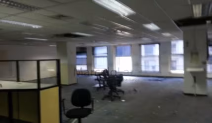 Sala comercial com 6 salas para alugar na Rua Sete de Abril, 230, República, São Paulo por R$ 10.307