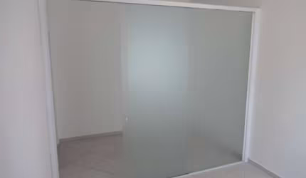 Sala comercial com 3 salas para alugar na Rua Vergueiro, 981, Liberdade, São Paulo por R$ 2.327