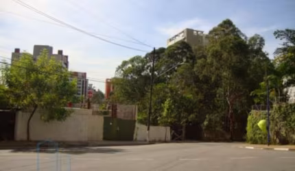 Casa comercial com 1 sala para alugar na Rua Itapimirum, 14, Vila Andrade, São Paulo por R$ 30.000
