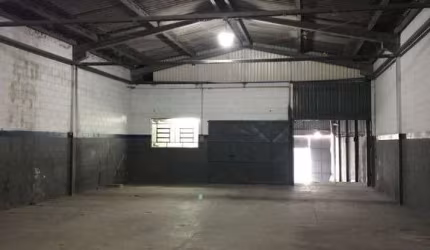 Prédio com 3 salas para alugar na Rua Florianópolis, 441, Vila Bertioga, São Paulo por R$ 12.000
