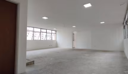 Sala comercial com 5 salas para alugar na Rua Abílio Soares, 233, Paraíso, São Paulo por R$ 4.012