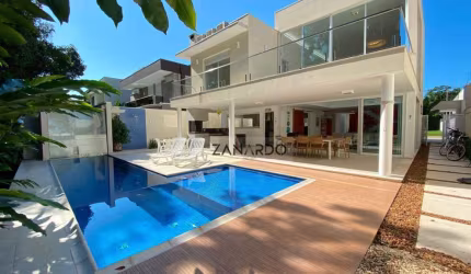 Casa à venda em Riviera de São Lourenço