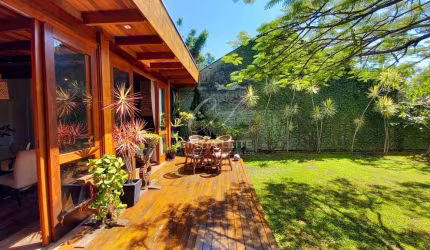 Casa a venda no Centro de Penha- SC
