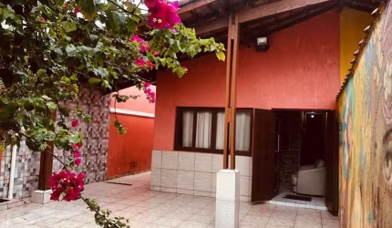Casa com 3 dormitórios à venda, 100 m² por R$ 339.900,00 - Jardim das Palmeiras - Itanhaém/SP