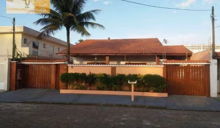 Casa com 5 dormitórios à venda, 287 m² por R$ 850.000,00 - Jardim São Fernando - Itanhaém/SP