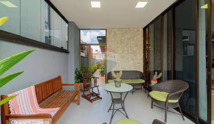 Casa à venda no Condomínio Sunville Residence, com 3 quartos, incluindo 1 suíte, em João Pessoa