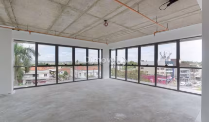 Sala comercial à venda na Avenida Wenceslau Escobar, 2714, Tristeza, Porto Alegre por R$ 459.000