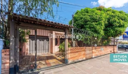 Casa com 3 quartos à venda na Avenida Icaraí, 1414, Cristal, Porto Alegre por R$ 850.000