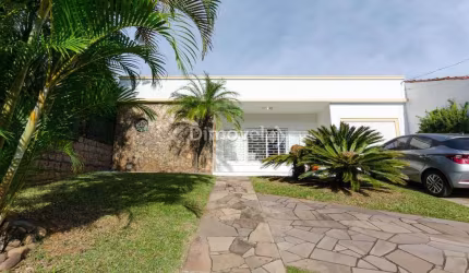 Casa com 4 quartos à venda na Avenida Arlindo Pasqualini, 413, Jardim Isabel, Porto Alegre por R$ 1.150.000