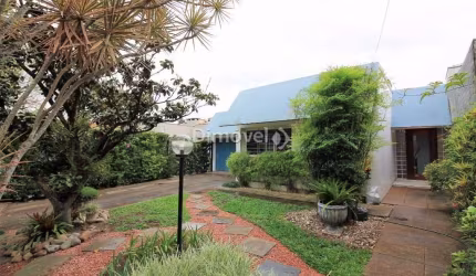 Casa com 3 quartos à venda na Avenida Arlindo Pasqualini, 72, Jardim Isabel, Porto Alegre por R$ 980.000