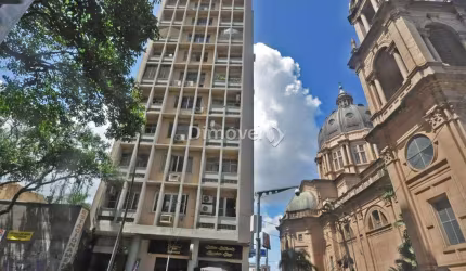 Apartamento com 3 quartos à venda na Rua Duque de Caxias, 1191, Centro Histórico, Porto Alegre por R$ 1.130.000