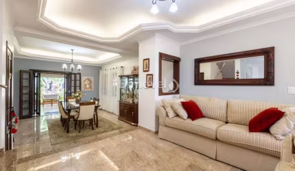 Casa com 4 quartos à venda na Avenida Flamengo, 117, Ipanema, Porto Alegre por R$ 1.690.000