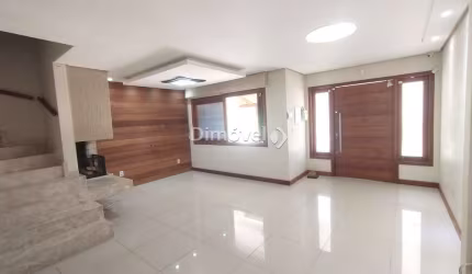 Casa com 3 quartos à venda na Rua Carlos Maximiliano Fayet, 339, Hípica, Porto Alegre por R$ 980.000