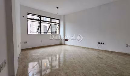 Sala comercial à venda na Rua dos Andradas, 1137, Centro Histórico, Porto Alegre por R$ 83.000