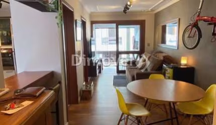Apartamento com 3 quartos à venda na Rua Dea Coufal, 1411, Ipanema, Porto Alegre por R$ 550.000
