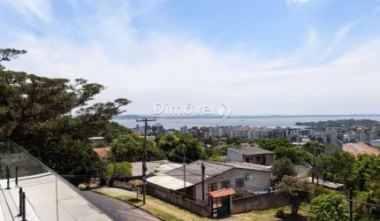 Casa com 3 quartos à venda na Rua Santa Vitória, 548, Tristeza, Porto Alegre por R$ 638.000
