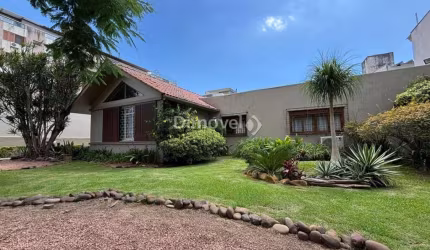 Casa com 5 quartos à venda na Rua Jataí, 563, Cristal, Porto Alegre por R$ 1.800.000