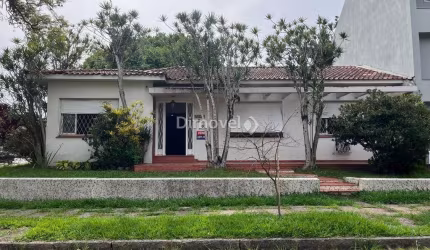 Casa com 3 quartos à venda na Rua Chavantes, 334, Vila Assunção, Porto Alegre por R$ 980.000