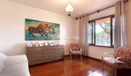 Casa com 3 quartos à venda na Rua Doutor Mário Totta, 1325, Tristeza, Porto Alegre por R$ 945.000