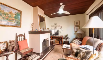 Casa com 3 quartos à venda na Rua Doutor João Palombini, 55, Ipanema, Porto Alegre por R$ 900.000