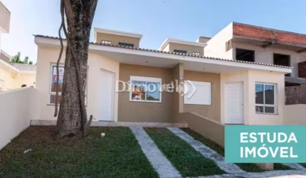 Casa com 3 quartos à venda na Rua Helio Felix Frey, 120, Espírito Santo, Porto Alegre por R$ 399.000